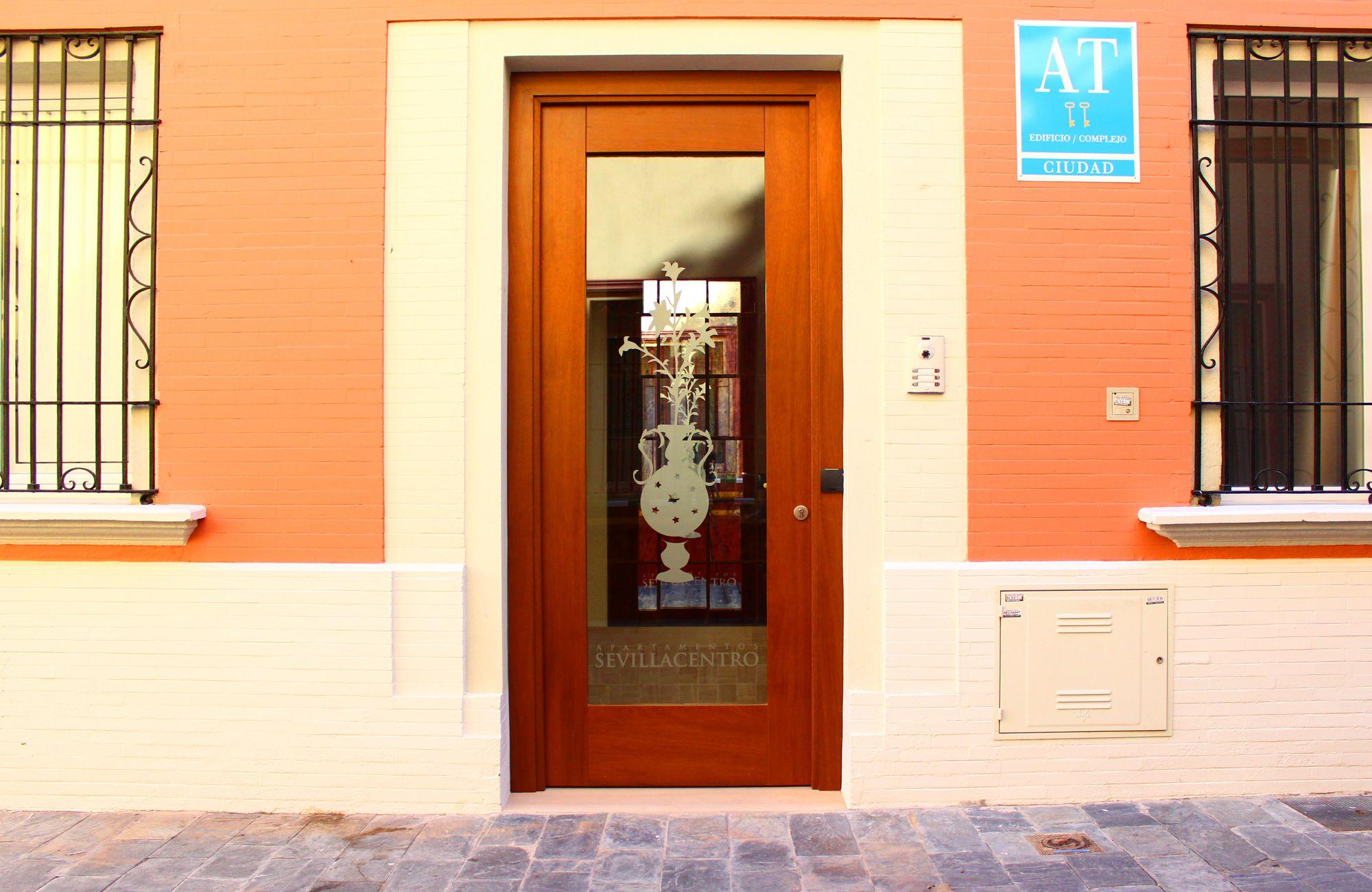 Appartement Maestranza - Santas Patronas By Magno Sevilla